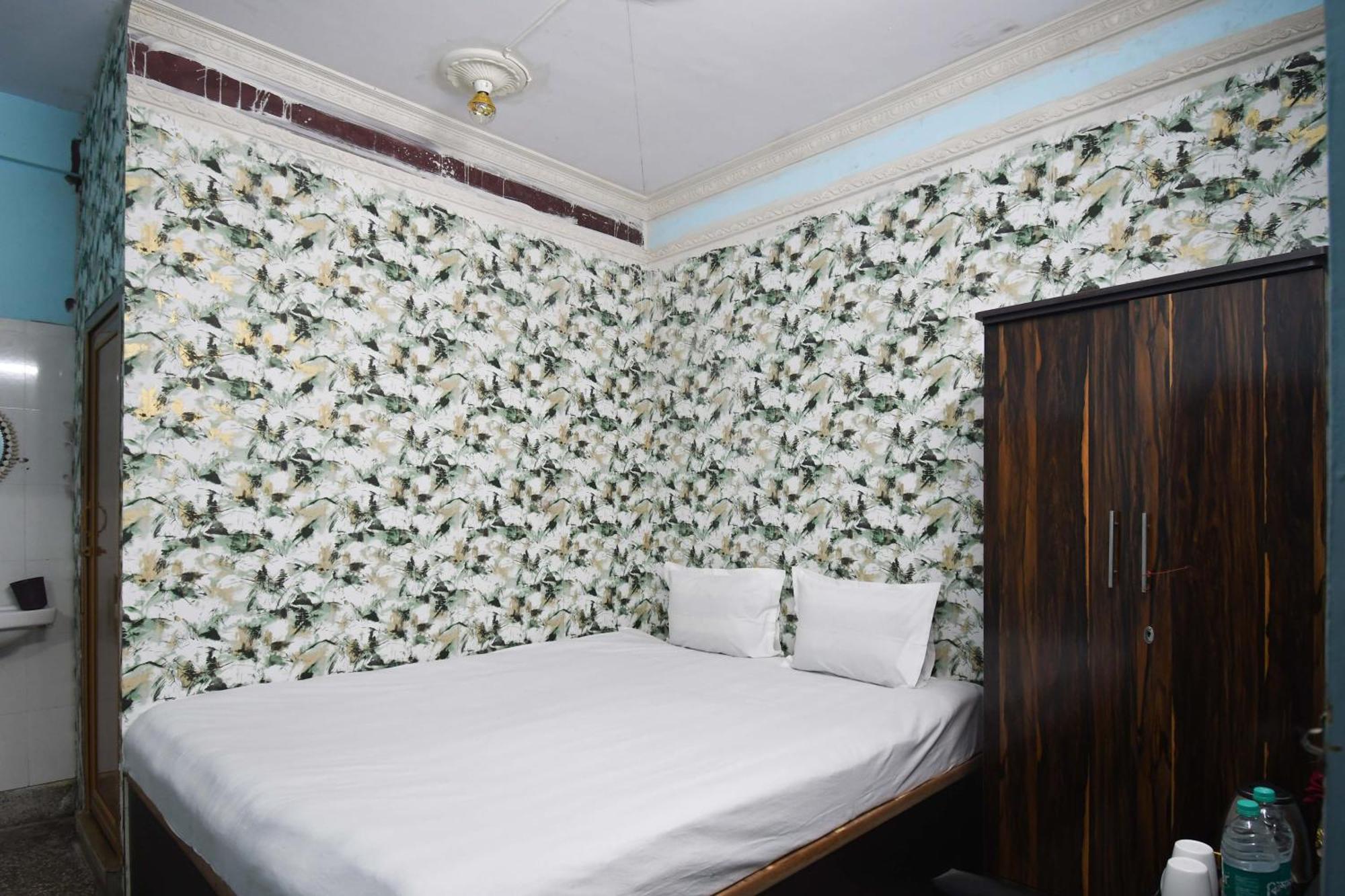 Hotel O Blue Cherry Guest House Calcutta Buitenkant foto