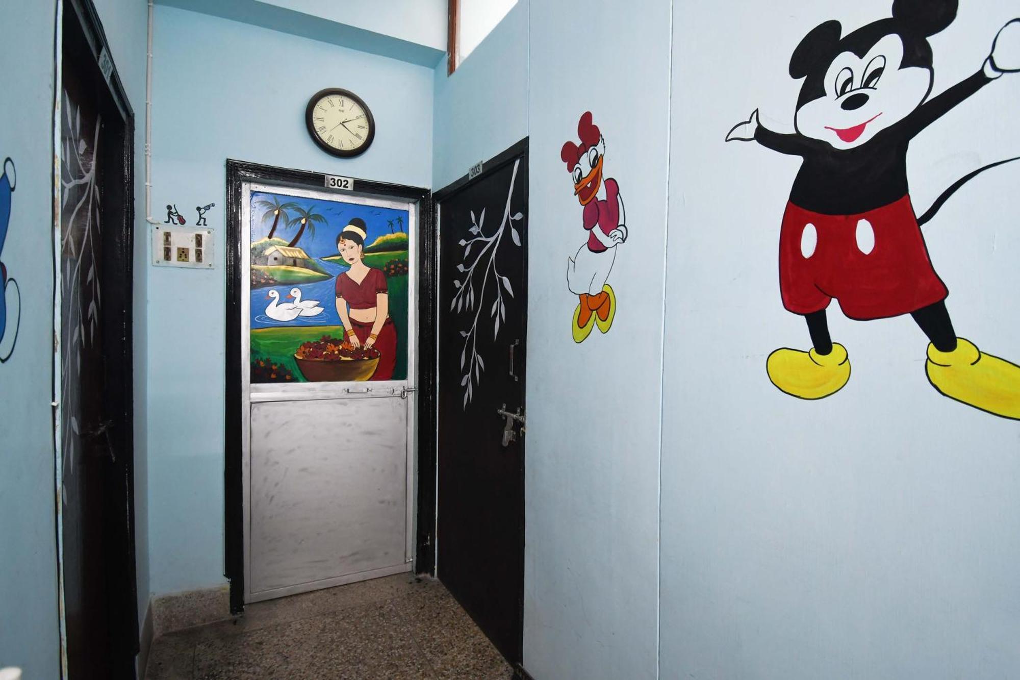 Hotel O Blue Cherry Guest House Calcutta Buitenkant foto