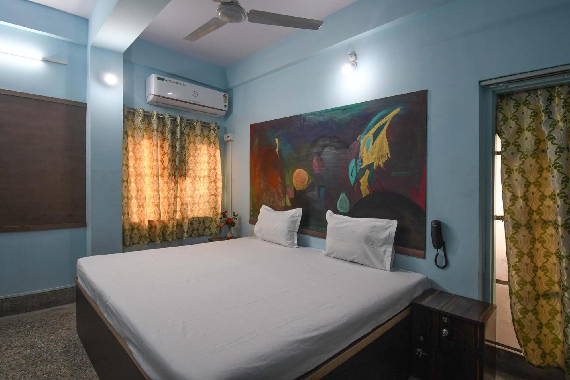 Hotel O Blue Cherry Guest House Calcutta Buitenkant foto