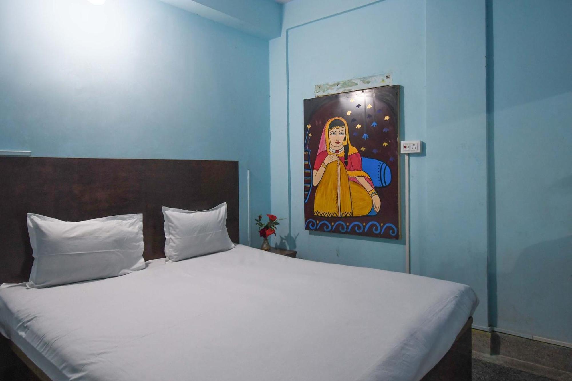 Hotel O Blue Cherry Guest House Calcutta Buitenkant foto